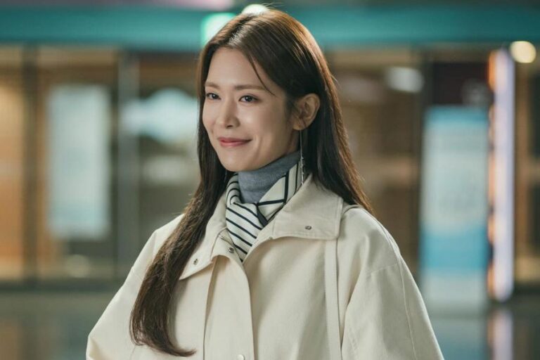 Jung Yoo Jin se dévoile dans de nouvelles images de ‘DNA Lover’