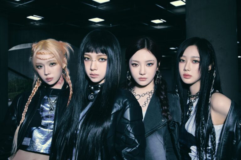 Découvrez quels groupes de filles dominent la scène K-pop en juillet 2024