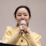 Une rencontre imprévue en Espagne: Quand la générosité de Min Hee-jin surprend ses fans