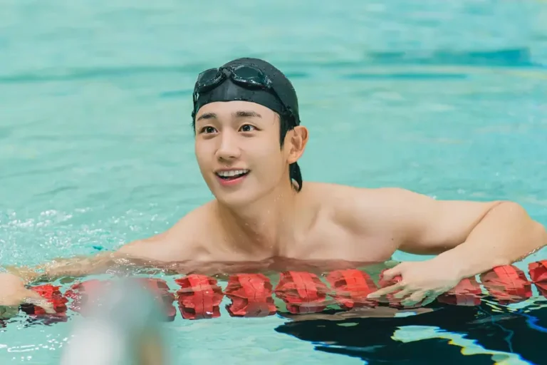 Nouveaux aperçus de Jung Hae In dans le drame romantique ‘Love Next Door’