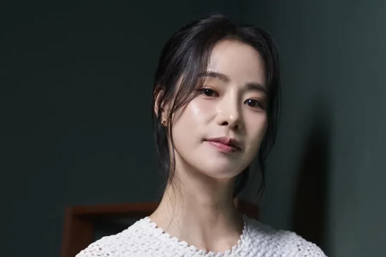 Lim Ji Yeon remercie Song Hye Kyo et parle de sa relation avec Lee Do Hyun