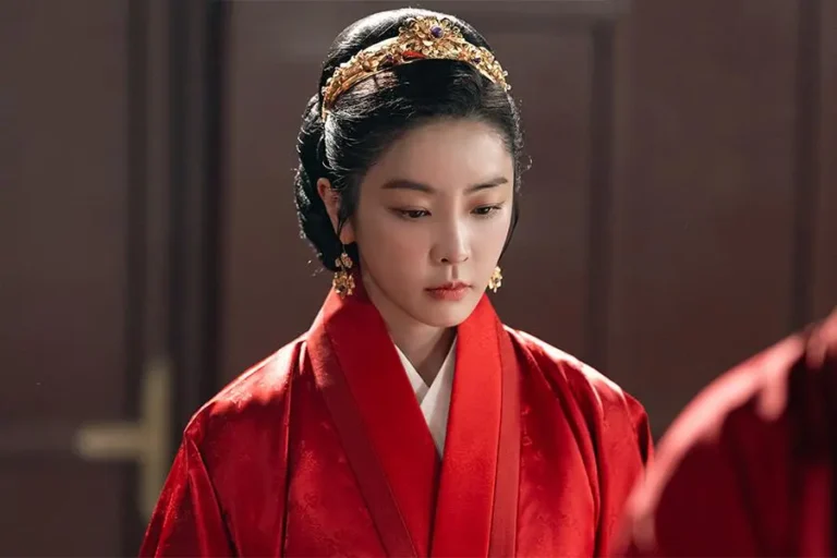 Jung Yu Mi, une beauté ambitieuse dans le nouveau drama historique ‘Queen Woo’