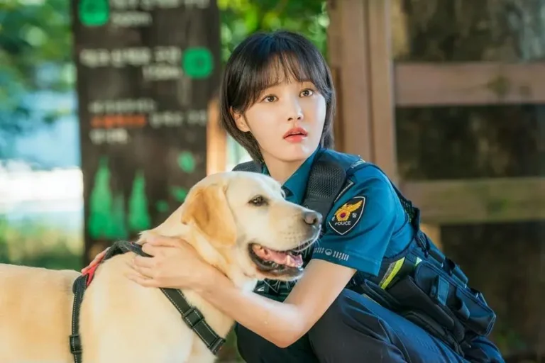 Une actrice K-pop dans une comédie policière avec un chien qui parle ?