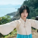 Kim Tae Ri se dévoile dans son rôle de prodige vocale pour ‘Jeongnyeon: The Star Is Born’