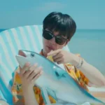 Jin de BTS fait mordre les fans à l’hameçon avec ‘Super Tuna’ !