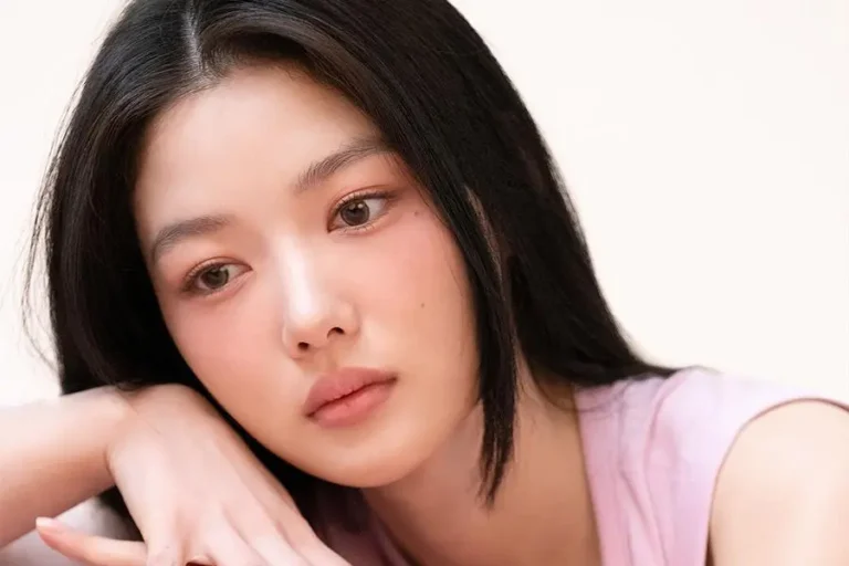 Kim Yoo Jung dans la peau d’une pickpocket pour une nouvelle série historique ?