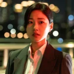 Ha Yun Kyung se métamorphose pour ‘Gangnam B-Side’ : une procureure ambitieuse et mystérieuse