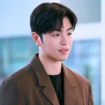 Junhoe de iKON : Un premier aperçu intrigant de son rôle dans ‘Marry YOU’