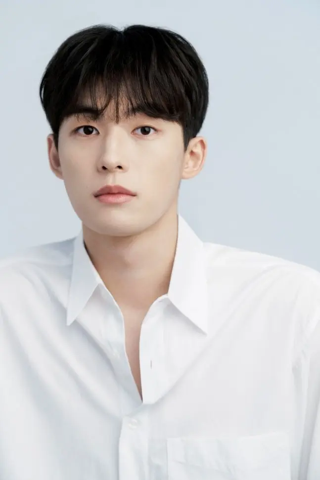 Park Jeong Woo : de scène-voleur à heartthrob dans ‘Spice Up Our Love’