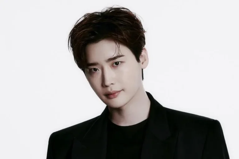 Lee Jong Suk revient en avocat dans une nouvelle série juridique !