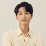 Un nouveau bonheur pour Song Joong Ki : sa famille s’agrandit !