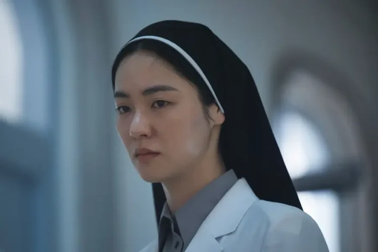 Jeon Yeo Been affronte ses démons intérieurs dans ‘Dark Nuns’