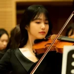 Shin Ye Eun brille dans son rôle de violoniste pour ‘Secret: Untold Melody’